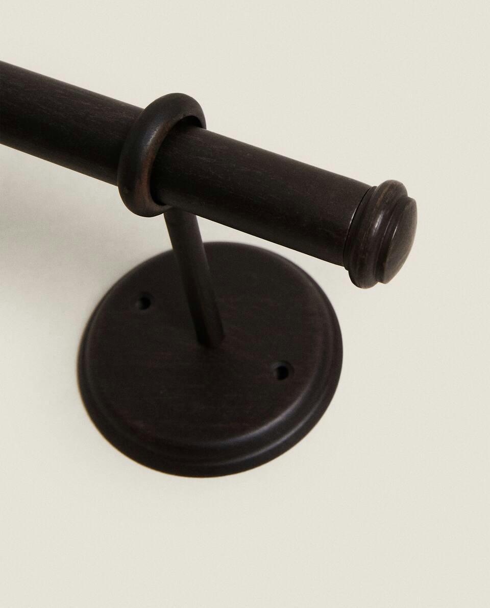 IRON CURTAIN RAIL