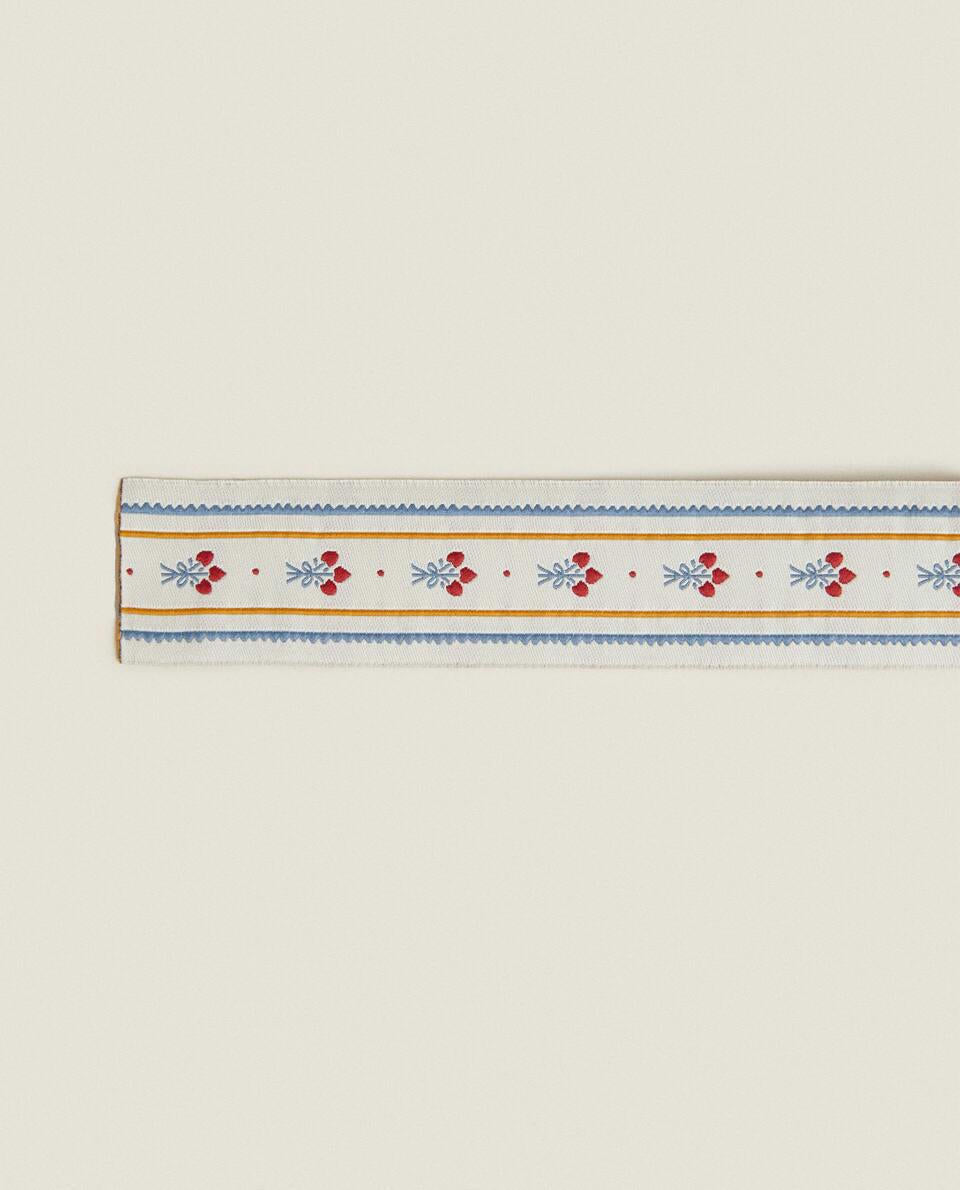 CHILDREN’S REVERSIBLE CHRISTMAS GIFT WRAPPING RIBBON